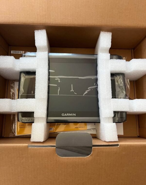 Brand New Garmin ECHOMAP Ultra 106SV - Image 2