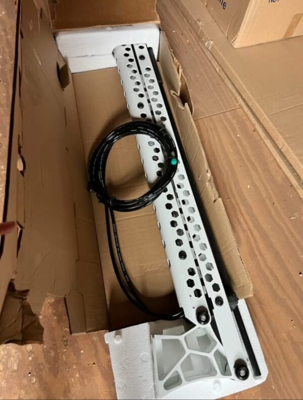 Brand New Minn Kota Raptor 10ft - White