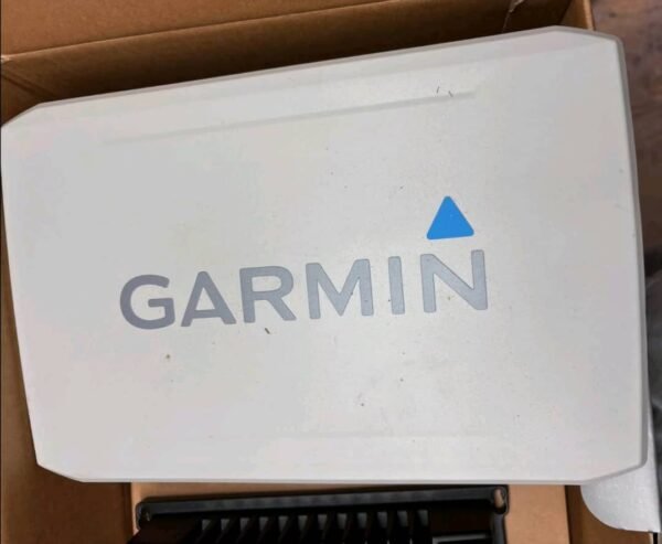 Like New Garmin Echomap Ultra 106sv - Image 3