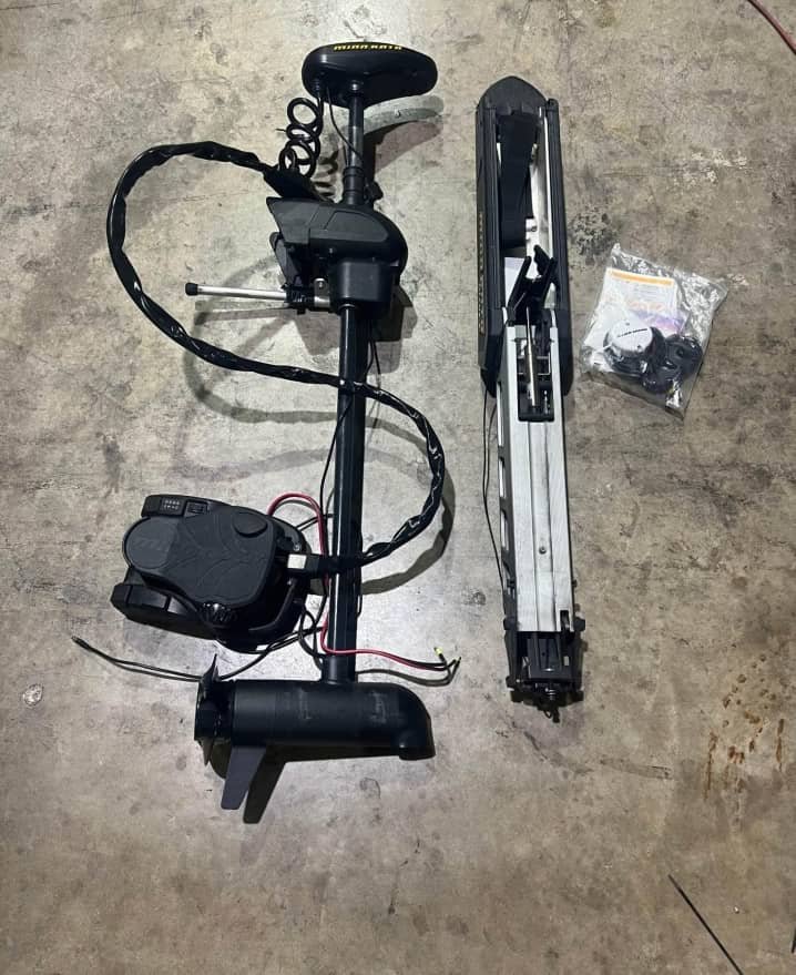 Minn Kota Ultrex 80 lb Thrust 24V Trolling Motor