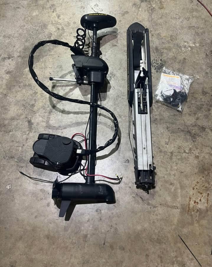 Minn Kota Ultrex 80 lb Thrust 24V Trolling Motor - Image 2